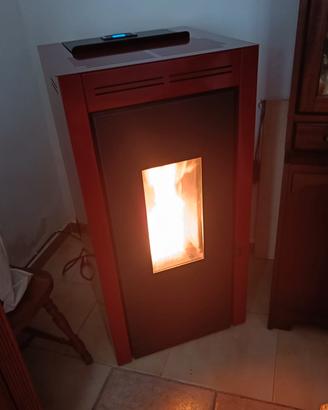 stufa pellet Invicta Teramo 17