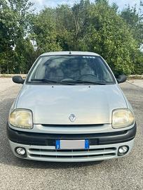 Renault Clio 1.2 Benzina - OK Neopatentati