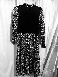 Vestito di marca giapponese