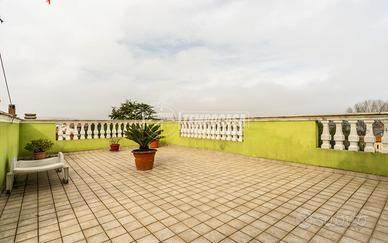 TRILOCALE CON TERRAZZI, SUBITO ABITABILE