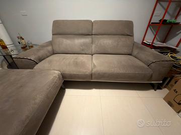 Divano 3/4 posti con chaise longue modulare