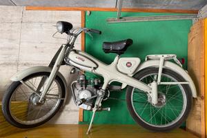 Motom 48 a bacchetta