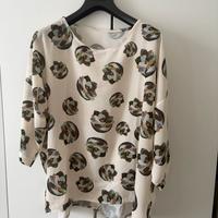Maglia maica 3/4 beige panna con fiori