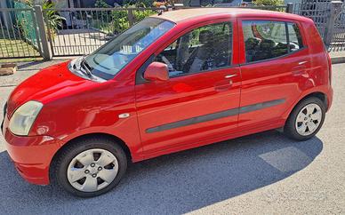 KIA Picanto 2004 (trattabile)