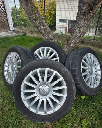 Cerchi R16" originali Audi + 4 pneumatici