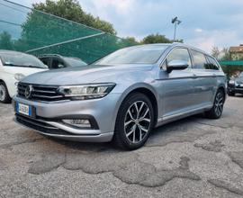 Volkswagen Passat Variant 2.0 TDI SCR EVO DSG Busi