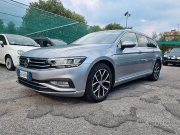 Volkswagen Passat Variant 2.0 TDI SCR EVO DSG Busi