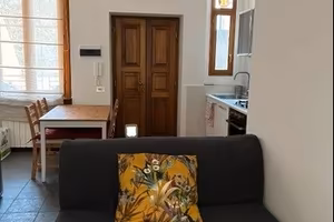 Bilocale ristrutturato Porta Romana /Lodi