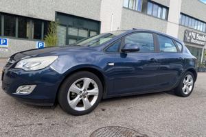 Opel Astra 1.6 115CV 5 porte*Neopatentati*Cerchi*