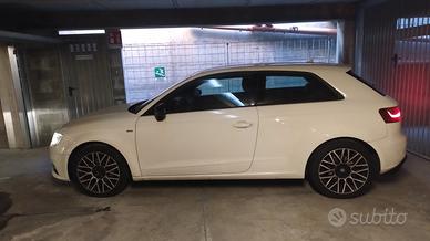 audi A3 1.6 TDI S line 