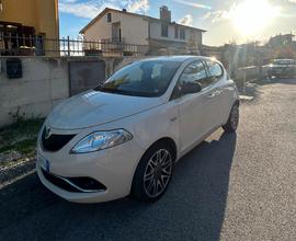 LANCIA Ypsilon 1.2 69 CV 5p Platinum