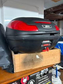 Bauletto givi Tmax 500