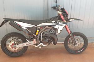 Moto Fantic 50 motard