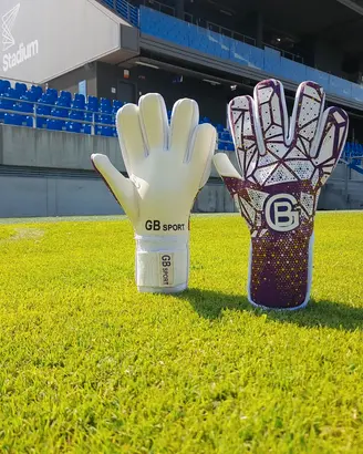 guanto da portiere artigianale