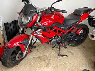 Moto Benelli BN 125 - 2018