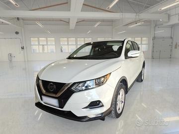 NISSAN QASHQAI 1.3 DIG-T 140 BUSINESS CROSSOVER