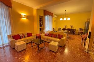 4 LOCALI A LECCE
