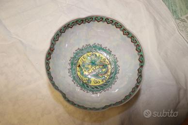Ciotola decorativa in ceramica