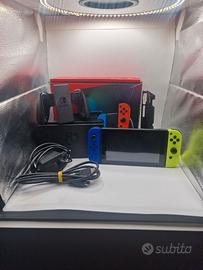 Nintendo Switch 32GB Modello V2 Completa 