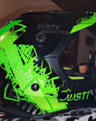 Casco just 1 nuovo