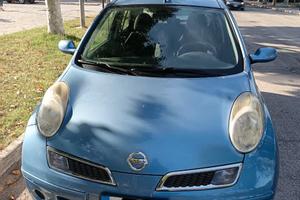 In buonissimo stato con impianto a GPL