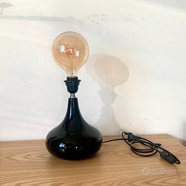 Lampada da tavolo di design