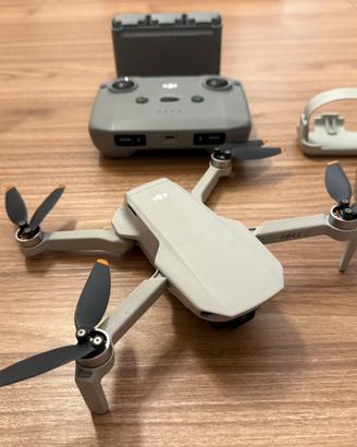 Dji Mini 2 SE Fly More Combo