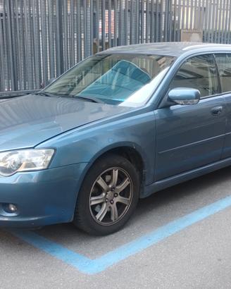 Subaru Legacy 2000 cc 2004 FRIZIONE ROTTA