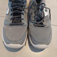 scarpe sportive 