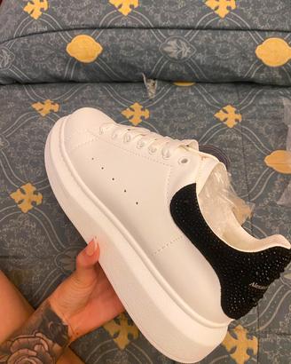 Alexander McQueen 43