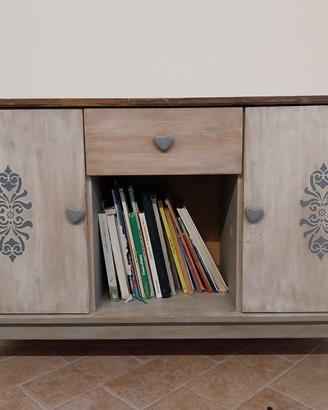 Mobile credenza in legno