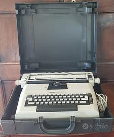 Macchina per scrivere Olivetti Lexikon 82 - 1974