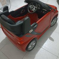 Macchina elettrica per bambini