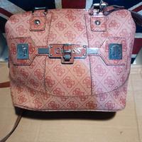 Borsa Guess Reveal