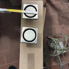 Coppia pilette di scarico a pavimento in acciaio