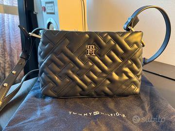 Borsetta tommy hilfiger