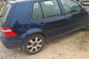 Wolkswagen Golf 1.9tdi