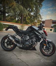 KTM 1290 SUPERDUKE R