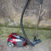 aspirapolvere Ariete 700 watt