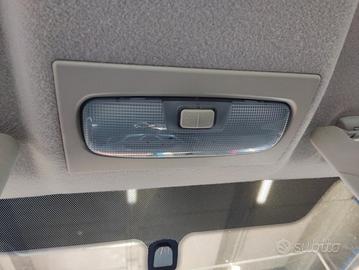 Plafoniera anteriore FORD FIESTA del 2009