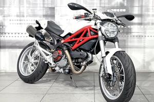 Ducati Monster 1100
