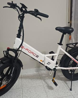 bici elettrica nuova con acceleratore sbloccabile 