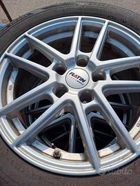 Gomme neve audi