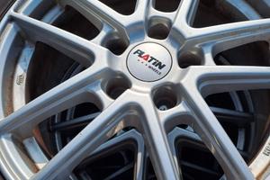 Gomme neve audi