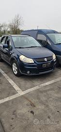 Suzuky sx4 ricambi usati vettura rottamata