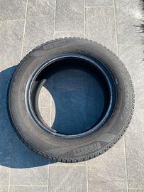 Pneumatici Pirelli 4 stagioni