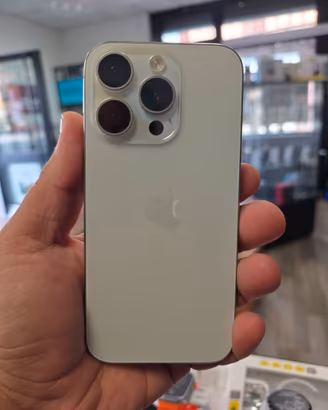 APPLE IPHONE 15 PRO 256GB SILVER QUALITÀ PREMIUM