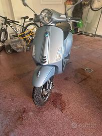 Vespa primavera 125 Sport  abs