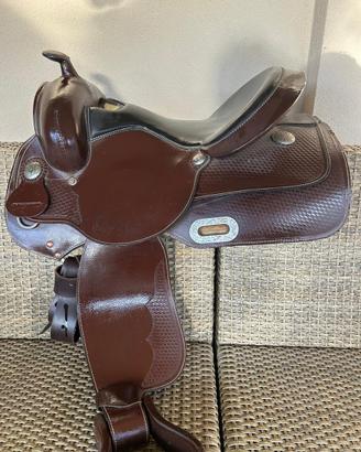 Sella Equitazione Lakota