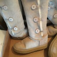 Stivali con pelo interno